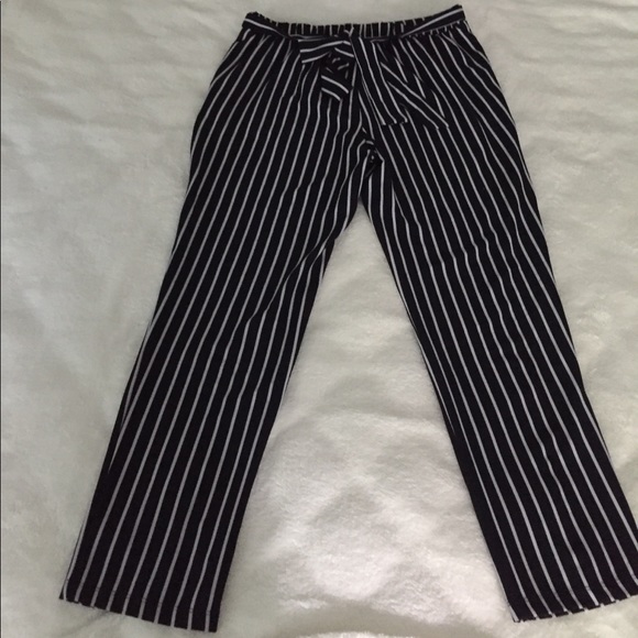 MOSAIC & CO PANTS - Picture 4 of 9